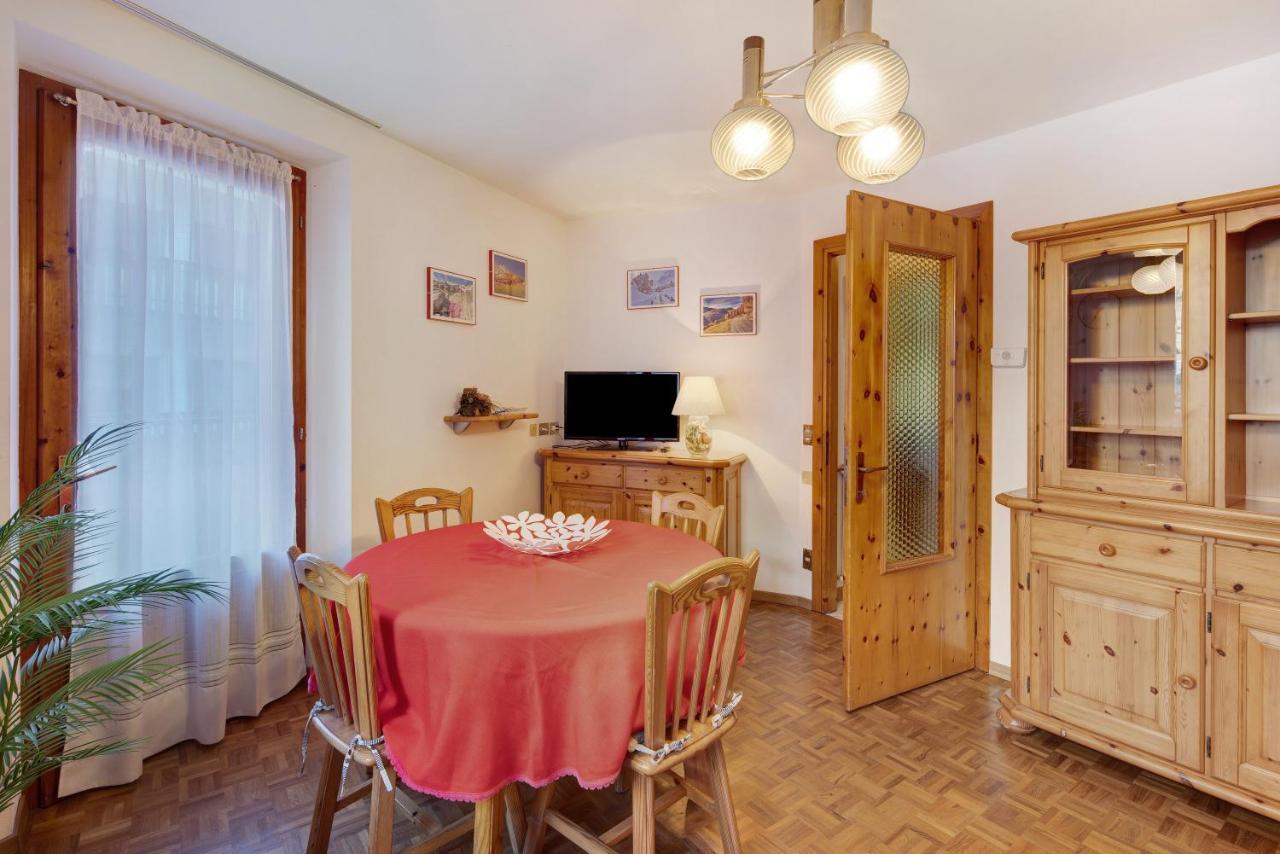 A Due Passi Valdidentro Apartment Isolaccia Luaran gambar